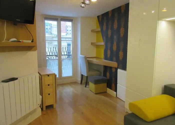 Cosy Studio Of 17 Square Meters At Place Monge 75005